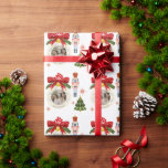 Elegantes Personalisiertes Foto Geschenkpapier<br><div class="desc">Ein elegantes Personalisiertes Weihnachts-Foto Wrapping Paper Fügen Sie Ihr Foto und Ihren Familiennamen hinzu - klicken Sie auf die Schaltfläche "Weitere Anpassungen",  um zu bearbeiten. Passende Artikel in unserem Shop Cava Party Design</div>