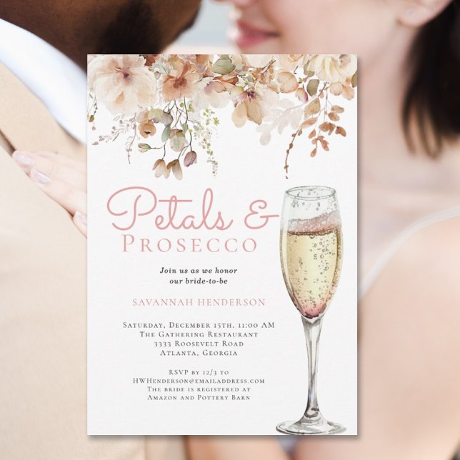 Elegantes Petals und Prosecco Brautparty Einladung (Von Creator hochgeladen)