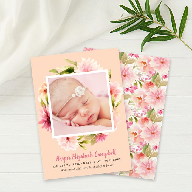 Elegantes Pink Floral Baby Girl Foto Peach Birth Ankündigung (Von Creator hochgeladen)