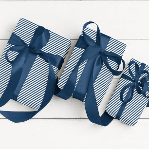 Elegantes preußisches Blau und Weiß gestreift Geschenkpapier