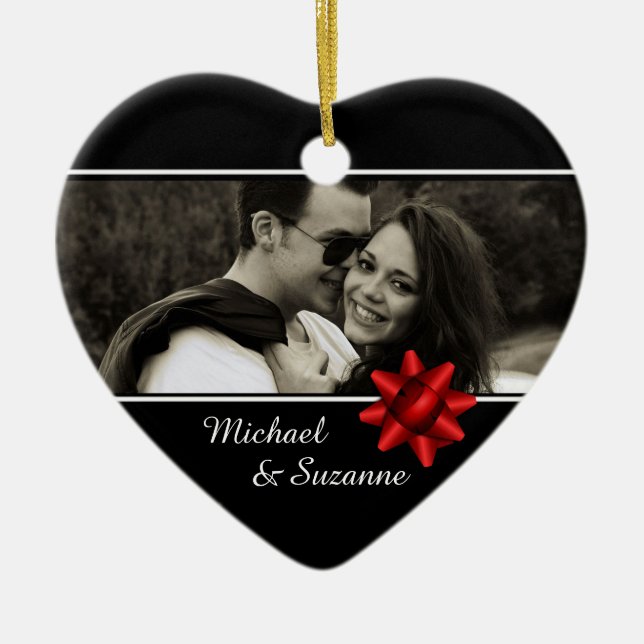 Elegantes Romantisches Custom Foto Red Ribbon Keramik Ornament (Vorne)