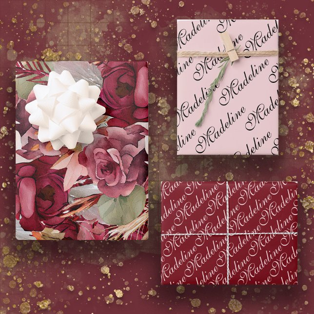 Elegantes rosa Burgundy Blumenschrift Geschenkpapier Set (Pink and burgundy floral custom gift wrap personalized with your name.)