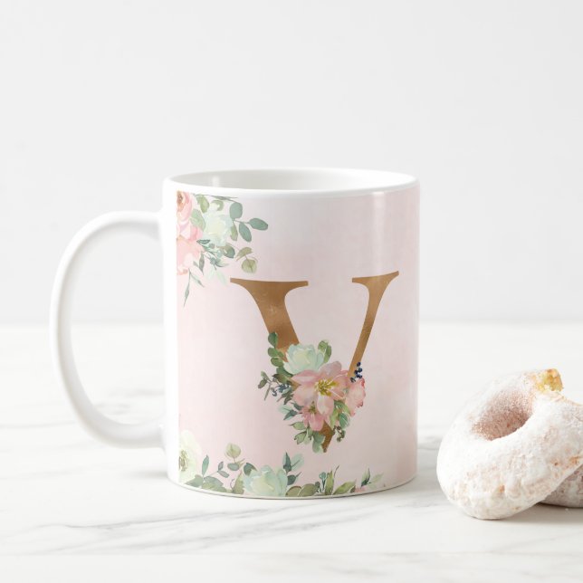 Elegantes Rosa Floral Monogram V Kaffeemaschine Ta Kaffeetasse (Mit Donut)