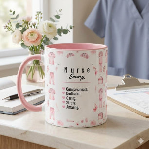 Elegantes rosa Wasserfarbe-Nurse-Muster personalis Tasse