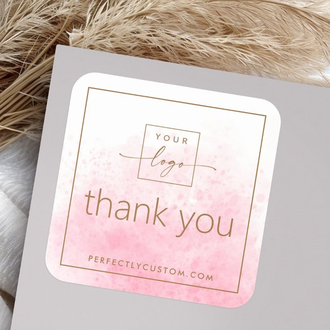 Elegantes rosa, weiße Wasserfarbenlogo Danke Quadratischer Aufkleber (Elegant pink white watercolor logo thank you square sticker)
