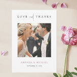 Elegantes Rose Gold Foto Vielen Dank für Ihre Hoch Dankeskarte<br><div class="desc">Dieses schlichte, individuelle Foto Hochzeitsgeschenk dank der Kartenvorlage verfügt über ein elegantes, minimalistisches, modernes Design. Die Standardform ist ein normaler, scharfer Winkel, aber auch abgerundete Ecken funktionieren wunderbar mit diesem Design. Versuchen Sie also, beide Aussehen zu haben und zu sehen, welche Ecke Sie ergreift! Die Vorderseite zeigt Ihr Lieblings-Foto, Vornamen...</div>