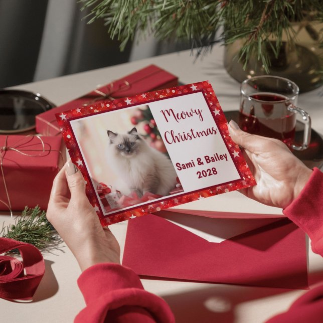 Elegantes Rote Sterne Foto Feiertagskarte (Elegant Red Holiday Photo Personalized Card)