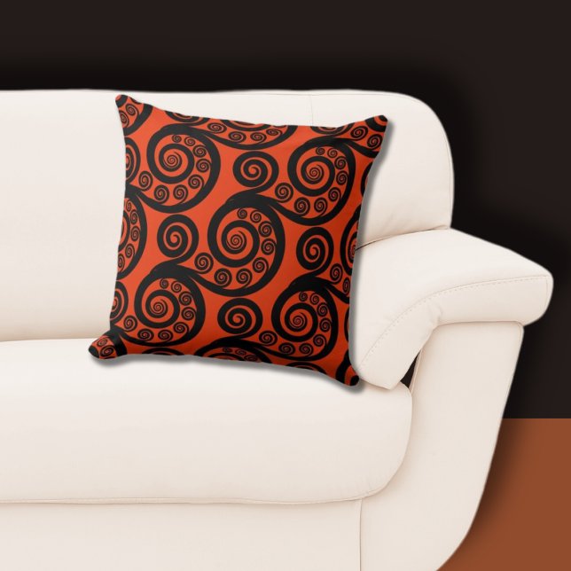 Elegantes rotes und schwarzes Fern Frondwirbelkiss Kissen (Red Orange Curl Pattern Throw Pillow)