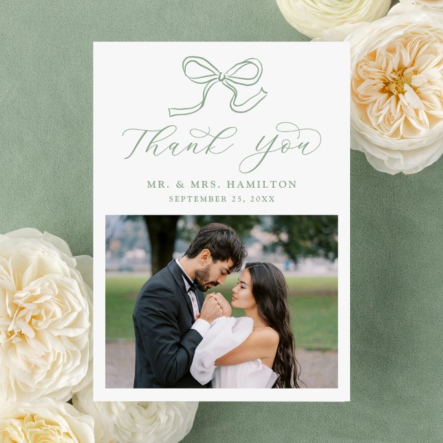 Elegantes Sage Green Bow Foto Hochzeit Dankeskarte (Von Creator hochgeladen)