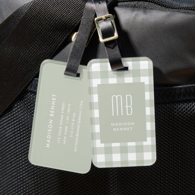 Elegantes Salbeigrün Gingham Monogramm Gepäckanhänger (Elegant Sage Green Gingham Monogram Luggage Tag)