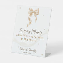 Elegantes Satin-Schleifen-Hochzeitspoden-Schild