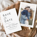 Elegantes Save the Date Foto Minimalistisch<br><div class="desc">Hochzeit Elegant Speichern Sie die Date Cards,  die ein Foto auf der Vorderseite haben. Die Save the Date-Karten enthalten eine moderne,  handgeschriebene,  kursive Schriftzeichen-Typografie,  die elegant,  einfach und modern nach einem einfachen Hochzeitstag-Fest zu verwenden sind.</div>