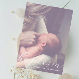 Elegantes Schriftfoto verschwommen Einfache Taufe Einladung