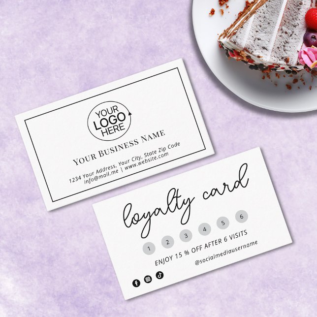 Elegantes Schwarz-Weiß-Logo hinzufügen 6 Zoll Treuekarte (Elegant Black and White Add Your Logo 6 Pinch Loyalty Card )