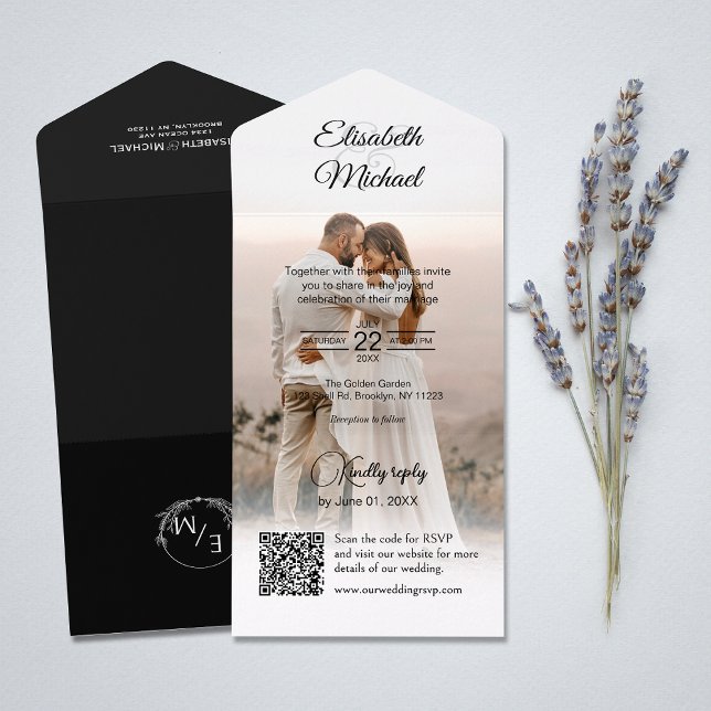 Elegantes Schwarz-Weiß-QR-Foto All In One Einladung (All-in-one wedding invitation with QR code to RSVP - Simplify and save time for you and your guests.)