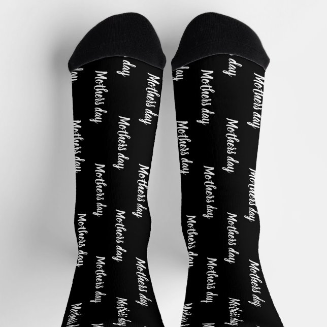 Elegantes Schwarz-Weiß-Script zum Muttertag Socken (Oben)