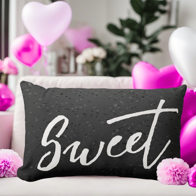 Elegantes Schwarz-Weiß-Sweet-Design Lendenkissen (Elegant Black and White Sweet Design Lumbar Pillow)