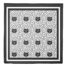 Elegantes Schwarz-weißes Katzenmuster anpassen