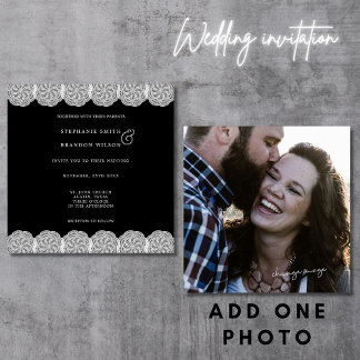 Elegantes Schwarz-weißes Spitzen-Foto Hochzeit Einladung