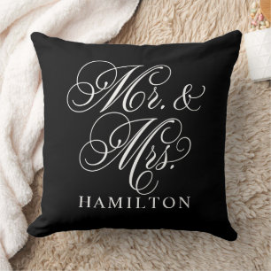 Elegantes Schwarzes Mr-und-Mrs-Skript-Hochzeit Kissen