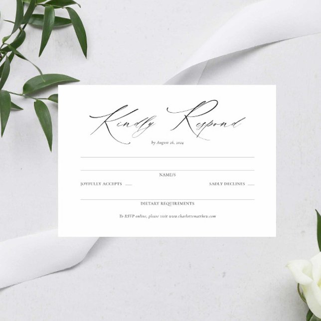 Elegantes Script Black and White Wedding Simple UA RSVP Karte (Von Creator hochgeladen)