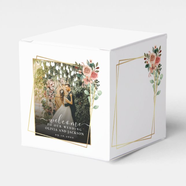 Elegantes Script Black and White Wedding Willkomme Geschenkschachtel (Vorderseite)