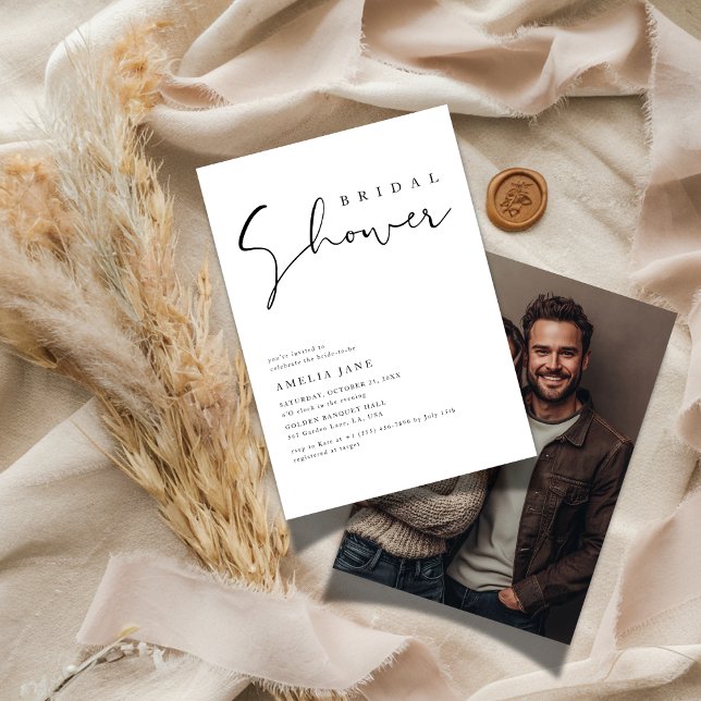 Elegantes Script Budget Hochzeitsstift Brautparty  Einladung (Von Creator hochgeladen)