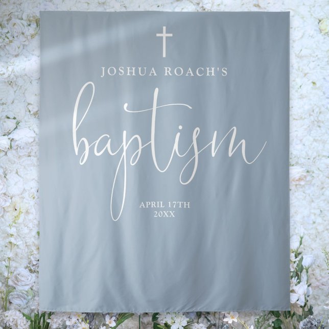 Elegantes Script Dusty Blue Baptism Foto Hintergru Wandteppich (Elegant Script Dusty Blue Baptism Photo Backdrop)