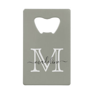 Elegantes Script Evergreen Fog Monogram Geldbeutel Flaschenöffner