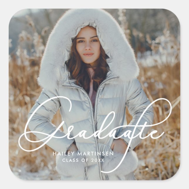 Elegantes Script Graduate Foto und Name Quadratischer Aufkleber (Vorderseite)