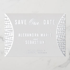 Elegantes Script Gray Pearls Save the Date Silver Folieneinladung