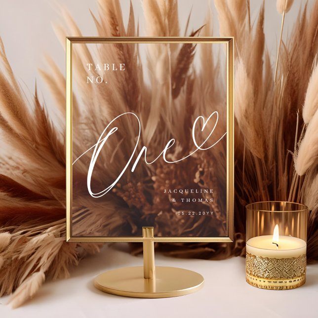 Elegantes Script Heart Wedding Tischnummer One Acrylschild (Elegant Script Heart Wedding Table Number One Acrylic Sign)