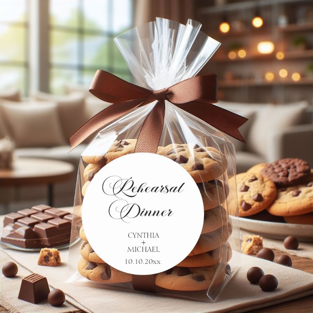 Elegantes Script Hochzeit Probe Dinner Runder Aufkleber (Von Creator hochgeladen)