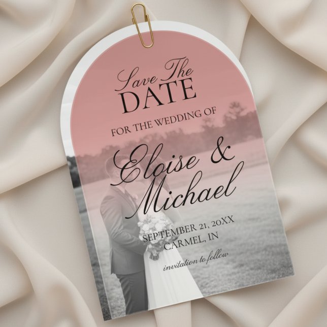 Elegantes Script Red Wedding Gradient Save the Dat Acryleinladungen (Invite guests to mark their calendars with this Elegant Script Gradient Wedding Acrylic Invitation!)