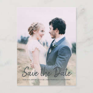 Elegantes Script Save the Date Verlobung Foto Ankündigungspostkarte