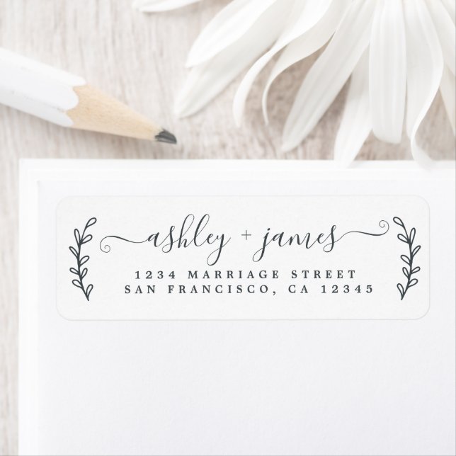 Elegantes Script Schwarz-weiß Wedding Rücksendeadr (Insitu)