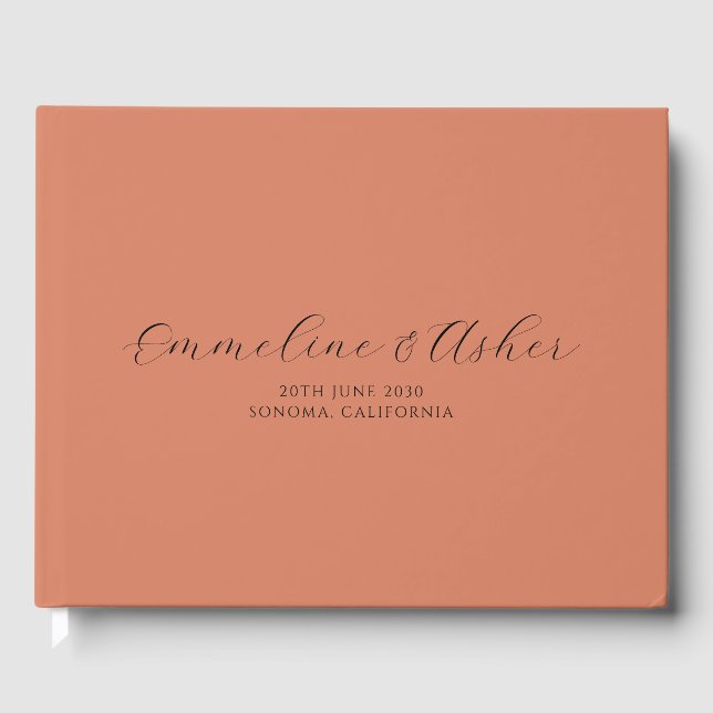 Elegantes Script Serif Custom Terracotta Wedding Gästebuch (Vorderseite)