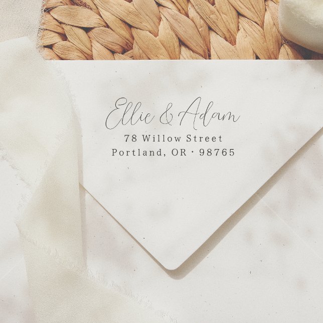 Elegantes Script Two Names Couples Rücksendeadress Permastempel (Rubber Stamp Mock-up)