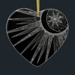 Elegantes Silver Sun Moon Mandala Black Design Keramik Ornament<br><div class="desc">Hübsches, weißes, silbergraues Sonne- und Mondmandala-Design mit Blume und Blätter Doodles, Sternen, Punkten, Diamanten, Kreisen, Dreiecksformen, Zickzack, Meerjungstatur, geometrisches Muster, mit einem grauen silberfarbenen und weißen Imitat Glitzer glänzend Glitzern-Textur, mit einer halbmondleuchtenden Bühne, einem mandala Blumen Stern, auf einem dunkelblauen Neonblau Bula, Galaxie Sterne, Mitternacht blauer Hintergrund. Dieses wunderschöne, mystische...</div>