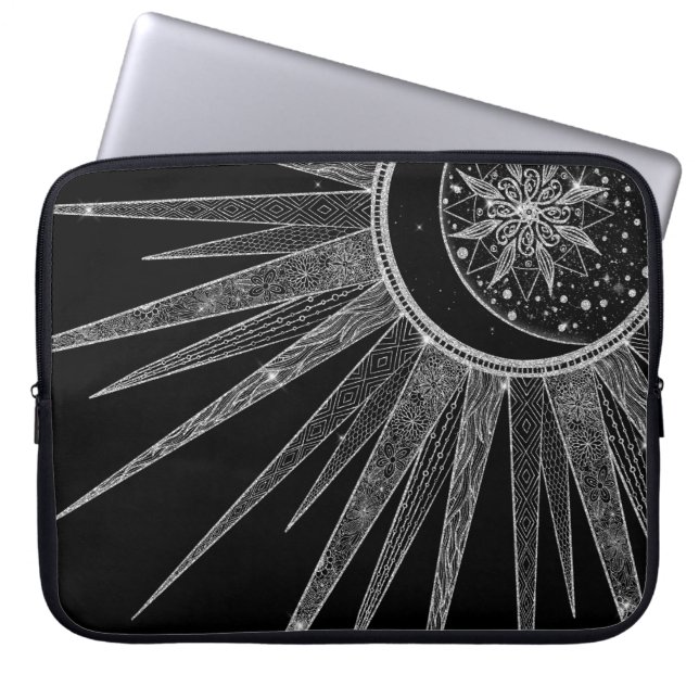 Elegantes Silver Sun Moon Mandala Schwarzes Design Laptopschutzhülle (Vorderseite)