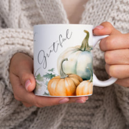 Elegantes Skript Dankbare rustikale Pumpkin-Tasse Kaffeetasse