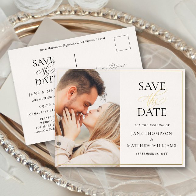 Elegantes Skript & Foto Hochzeit Speichern Sie das Folie Einladungspostkarte (This save the date postcard with real gold foil is elegant yet affordable)