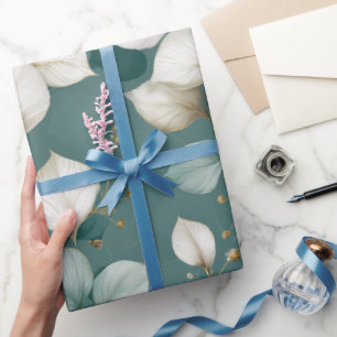 Elegantes Smaragdblatt Weißes Blumenmuster Geschenkpapier