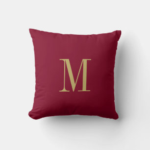 Elegantes Solid Burgundy mit Gold Monogram Kissen