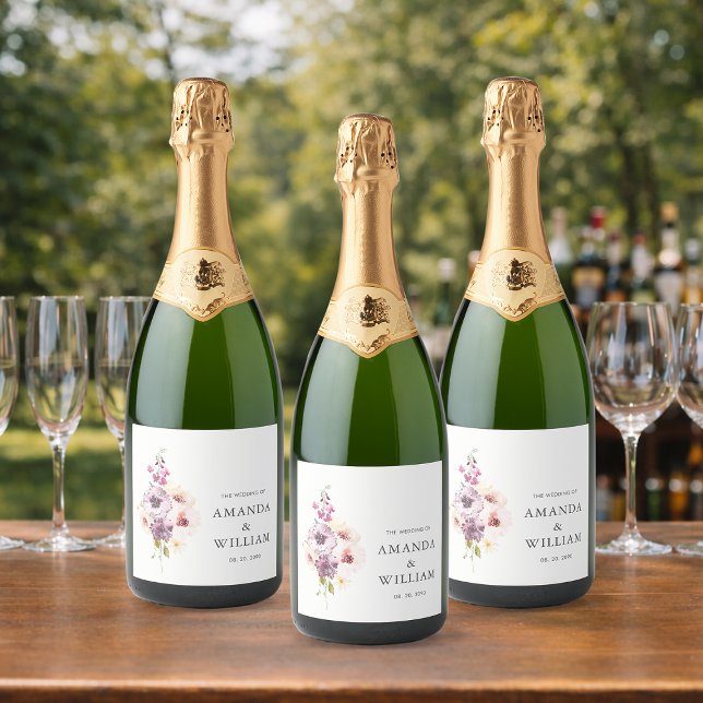 Elegantes Sparkling Weinflasche (Von Creator hochgeladen)