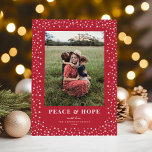 Elegantes Star Frame festes Rotes Foto Feiertagskarte<br><div class="desc">*Anpassen Sie die Farben mit dem Bearbeitungswerkzeug - Hintergrund,  Sternrahmen und Textfarben sind alle anpassbar! Diese elegante Urlaubsfotokarte besticht durch einen wunderschönen Rahmen von zarten Sternen,  die ein senkrechten Single auf festlich rotem Hintergrund und klassischer Typografie umgeben.</div>