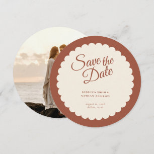 Elegantes Terracotta Script Scallop Wedding Foto Save The Date