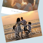 Elegantes und modernes Foto CURLY MERRY CHRISTMAS Feiertagskarte<br><div class="desc">***Elegantes und modernes Foto KURZ MERRY CHRISTMAS Holiday Card** ___________________ Diese Designvorlage ist vollständig editierbar / anpassbar durch Sie den Kunden - klicken Sie auf den personalisierenden Knopf, wenn Sie das Design verschieben, hinzufügen, löschen oder erheblich ändern möchten _________ * Wenn Sie Fragen zum Design haben oder weitere Designs oder...</div>