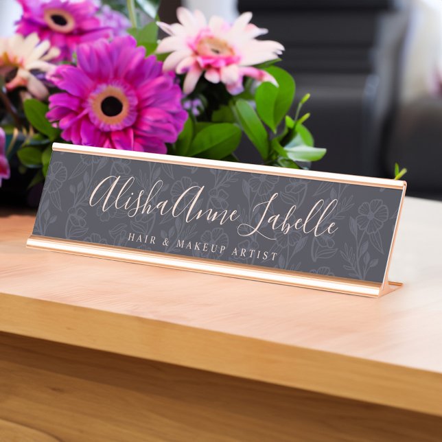 Elegantes und modernes Schwarz-Muster mit Blütenro Schreibtischnamensplakette (Elegant & Modern Floral Blush Black Pattern Desk Name Plate)