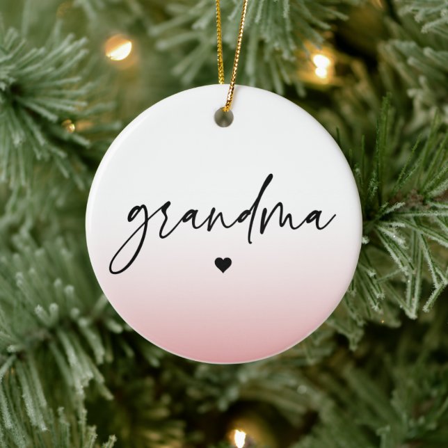Elegantes und subtile rosa Grandma-Script-Geschenk Keramik Ornament (Baum)